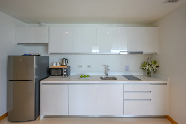 family-two-bedroom-suite-seaview-beachfront-hotel-phuket
